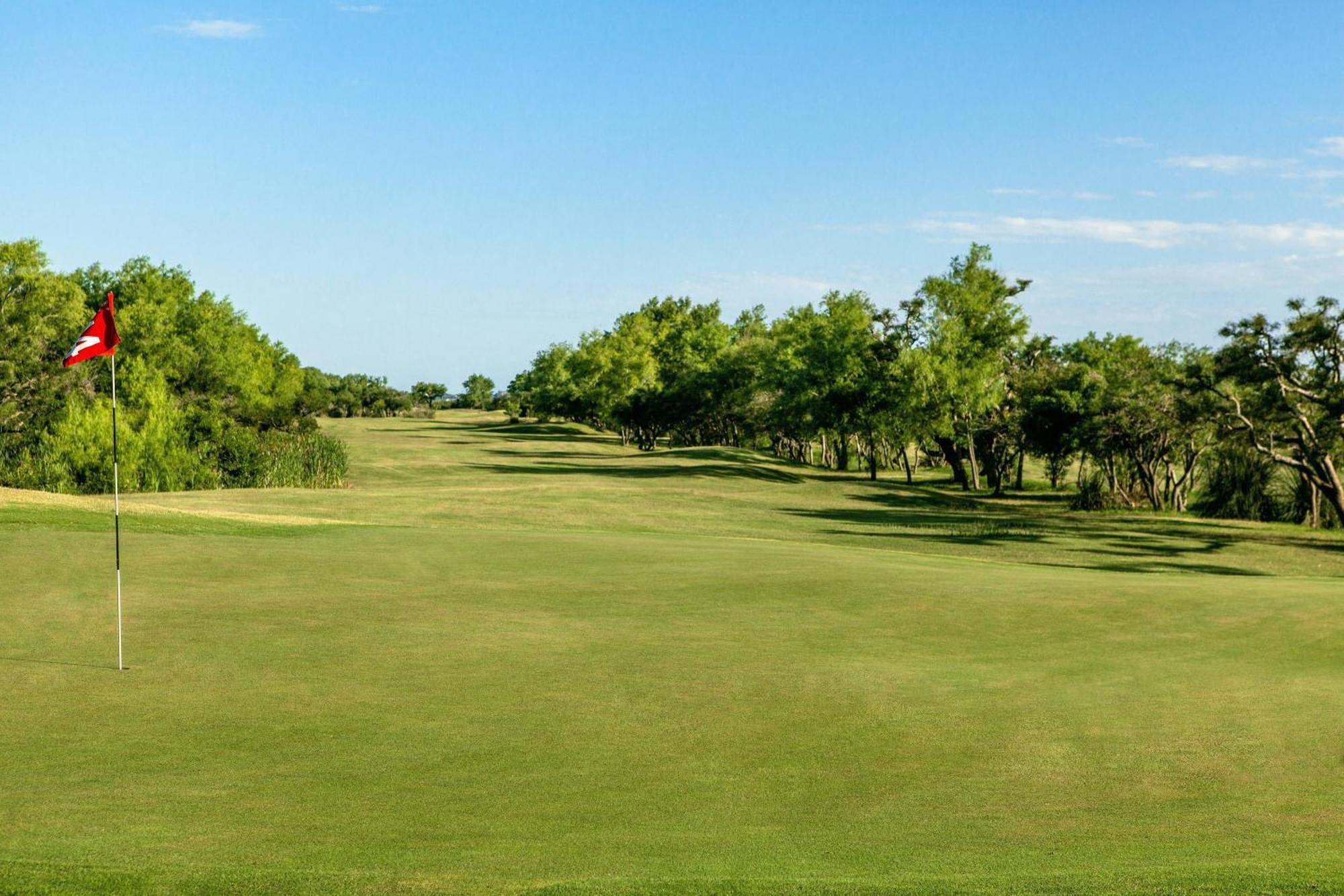 Sheraton Colonia Golf & Spa Resort Colonia del Sacramento Exterior foto Golf course at the University of North Texas