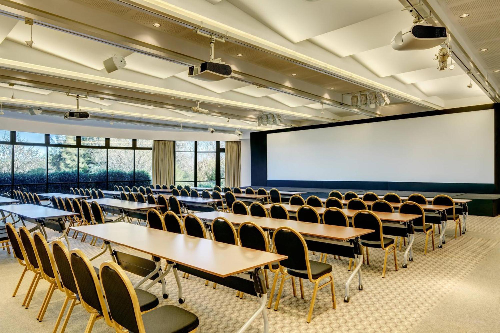 Sheraton Colonia Golf & Spa Resort Colonia del Sacramento Exterior foto Conference room